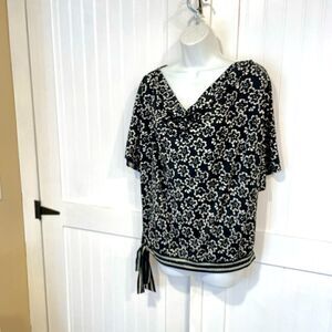 MAX EDITION tunic top with scoop neck, black & white size L